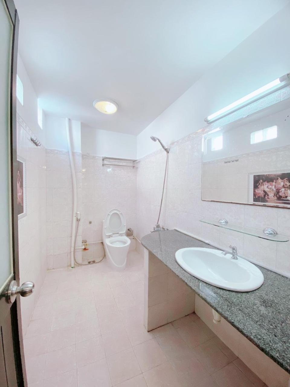 Halo Serviced Apartment Ho Či Minovo Město Exteriér fotografie